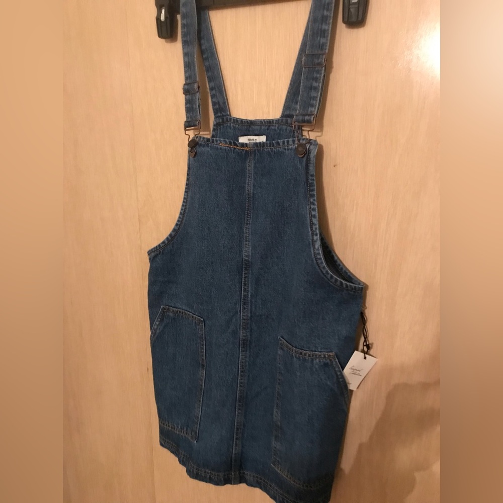 Forever 21 overall dress
